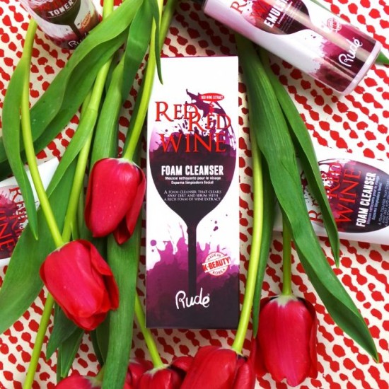 Pena za čiščenje lica - Red Wine Foam Cleanser Pena za čiščenje lica - Red Wine Foam Cleanser