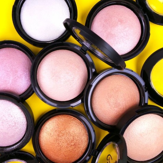 Hajlajter za lice i telo BAKED HIGHLIGHTER Hajlajter za lice i telo BAKED HIGHLIGHTER