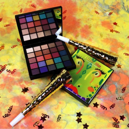 Paleta senki za oči BITE ME - Croc Paleta senki za oči BITE ME - Croc